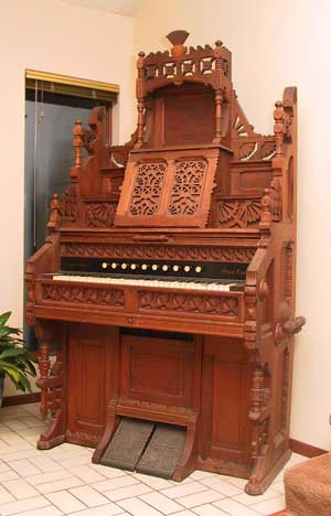 Reed Organ